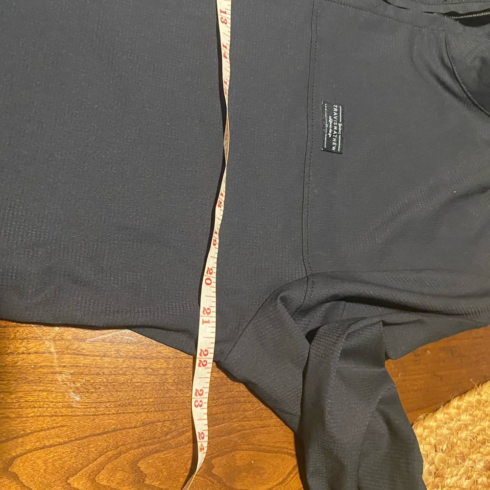 Travis Mathew pullover - Picture 3 of 5